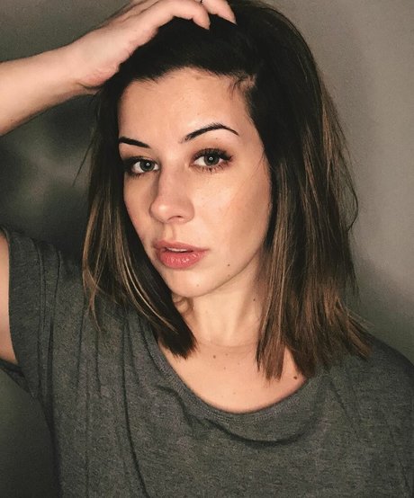 Elspeth exklusive nackt fotos