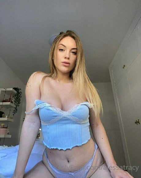alessatracy exklusive pornostar galerie