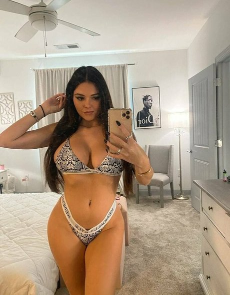 Olivia Eden hd bilder