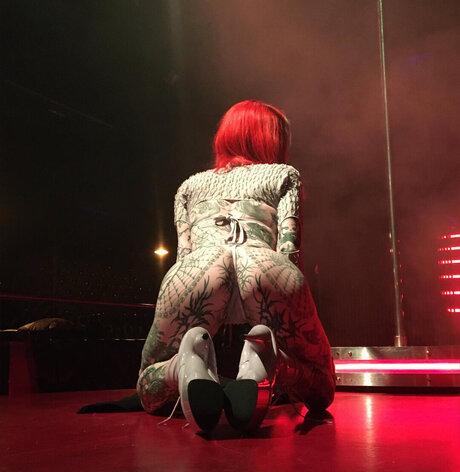 babyskelet0n sexy erwachsene galerien