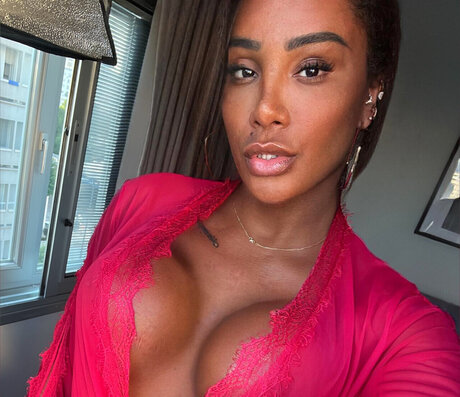 TS Vivi Carvalho_ schöne porno galerien