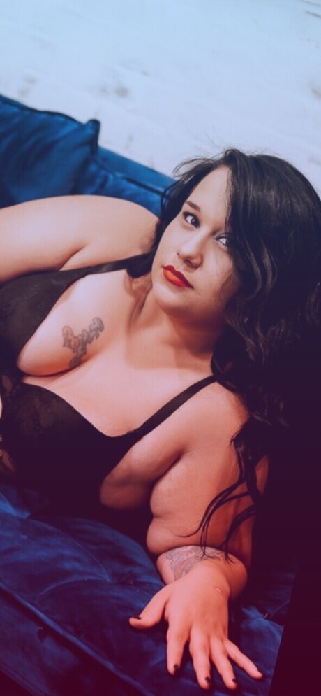 Devinalove schauspielerin hübsche foto