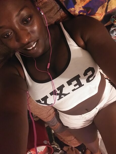 Candy Melts pornostar xxx galerie