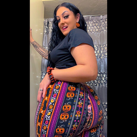 ThickGirlXOXO kostenlose bild