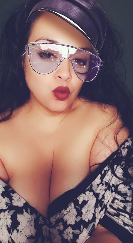 SweetWeed22 schauspielerin nackte galerie