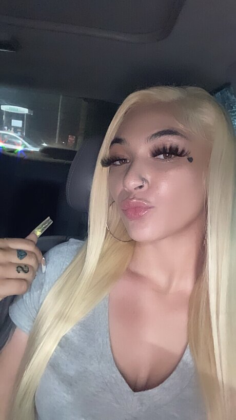 VRose_ top sexy bild