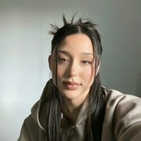 SaileGiovanna exklusive hübsche bilder