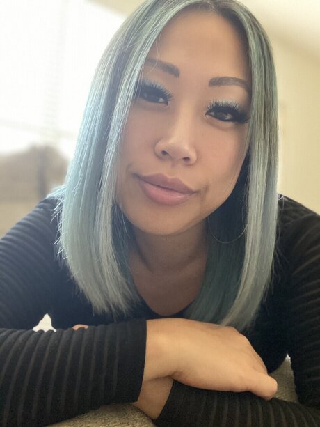 Your Asian Persuasion erotische exklusive bilder