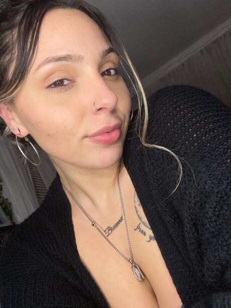 B Poison exklusive akt galerie