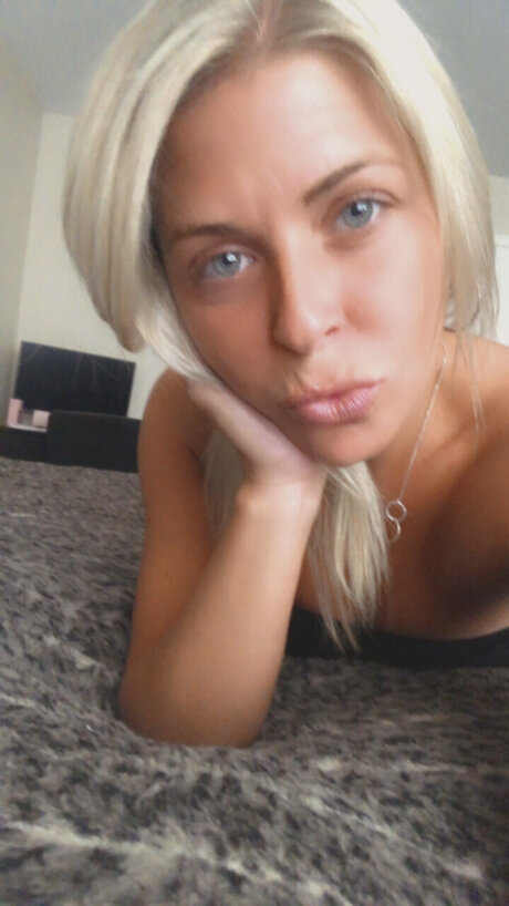 Foreveryours21 xxx nackte fotos