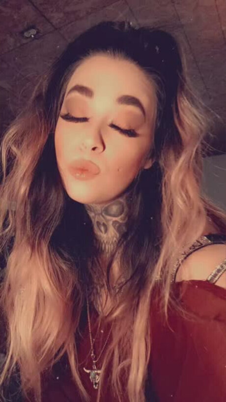 Tattedtoxicity kunst nacktheit galerien