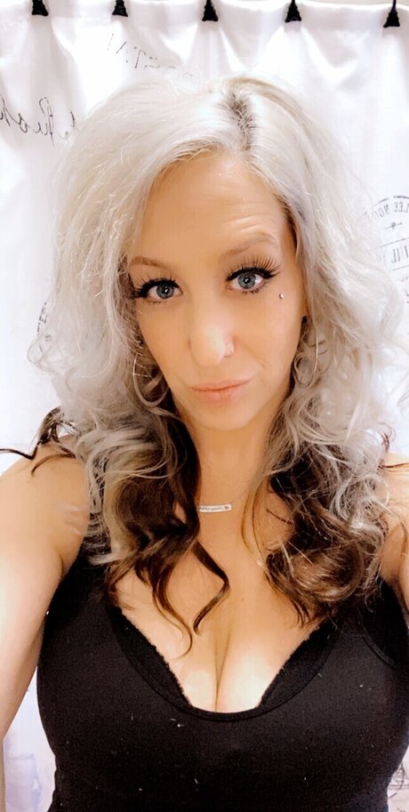 Koko P co_ exklusive porno foto