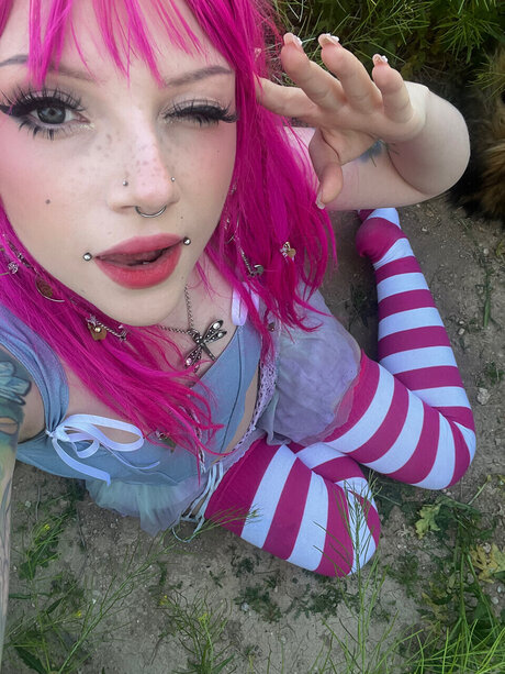 Shen_ heiße kostenlose archiv