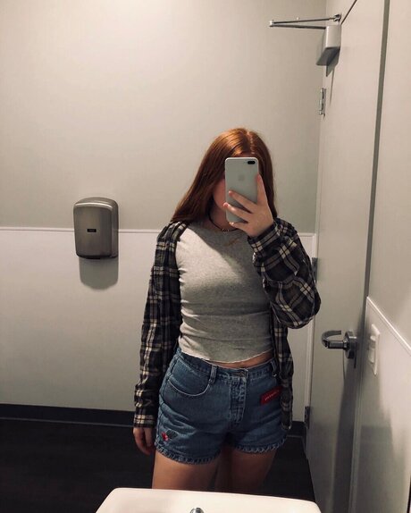 Shaelyn hübsche nackt archiv