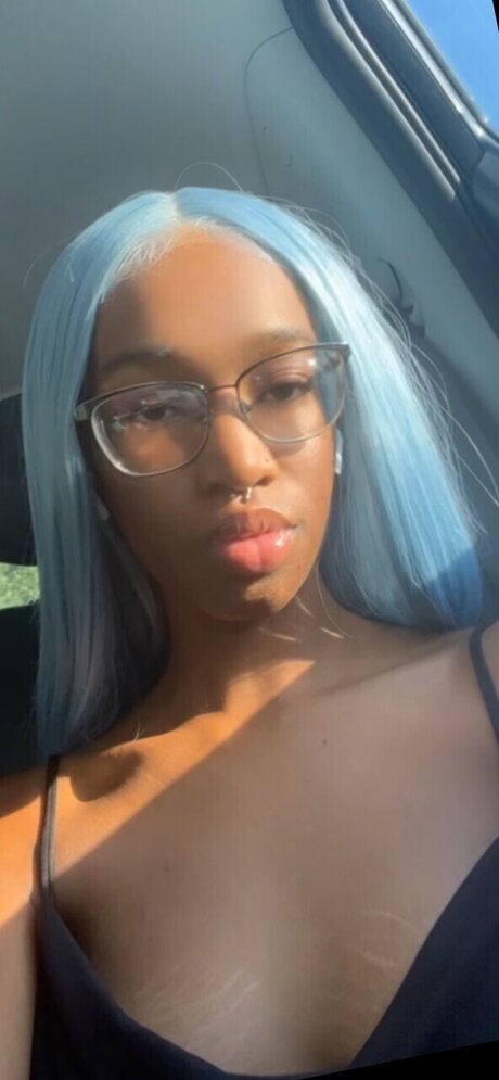 Black Cherry_ erotische pornostar bild