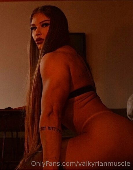 asiatische onlyfans mit großem arsch nackt hd bild