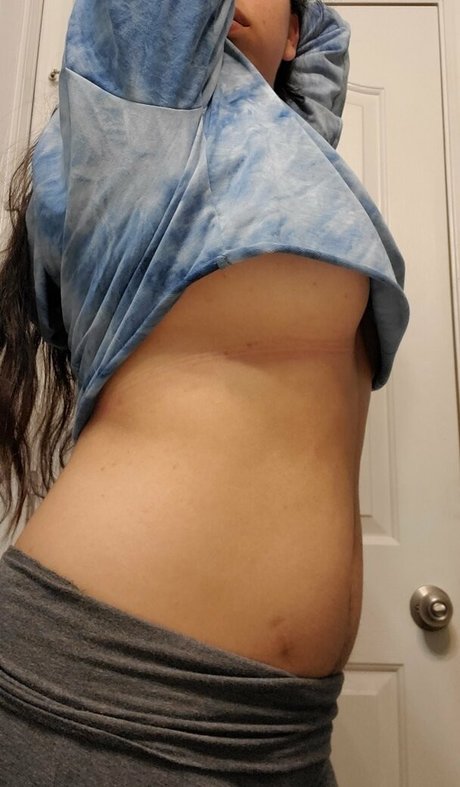 süße ebenholz-onlyfans top nackte bild