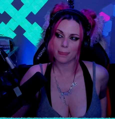 scxrlet64 xxx pornostar archiv