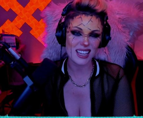 scxrlet64 exklusive nackt foto