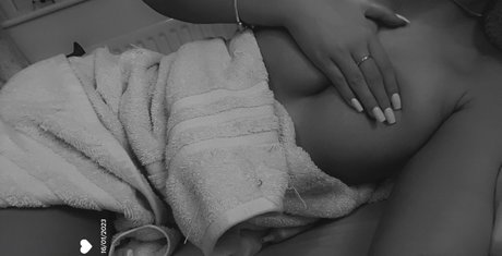 arabische femboy-onlyfans erotische kunst galerie