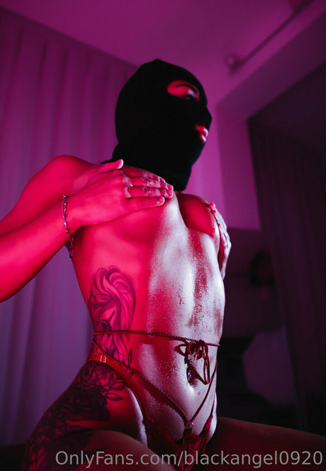 blackangel0920 hd erotische galerien