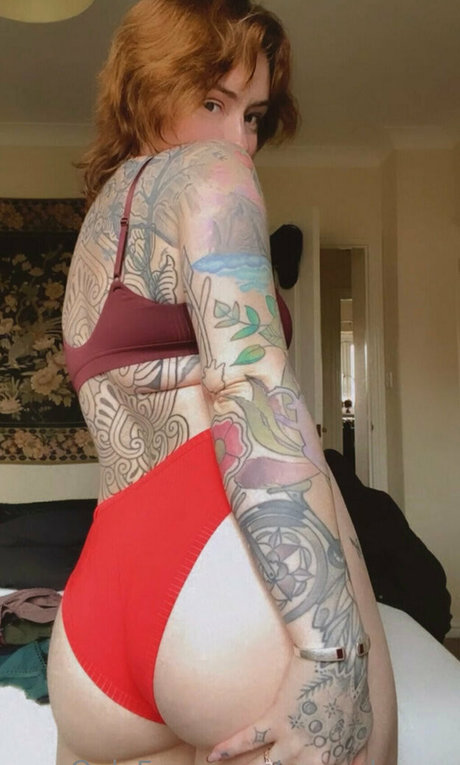 sora elowen exklusive akt bilder