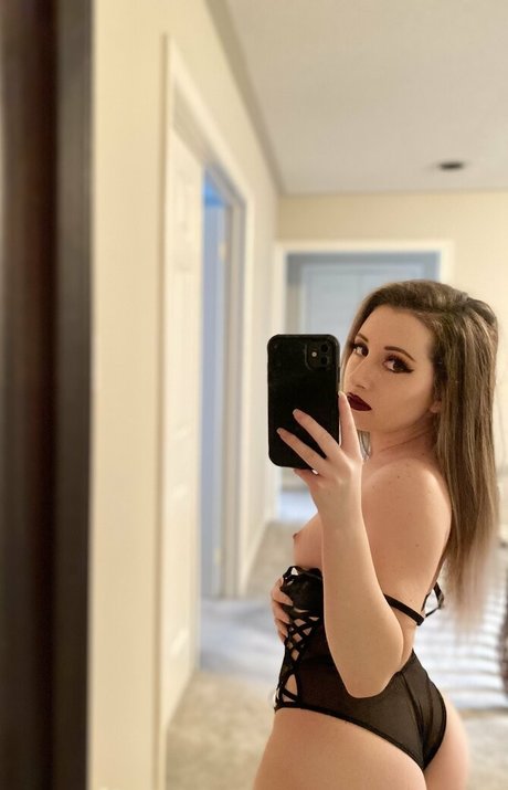 brünettes häschen nur fans xxx nackte bild