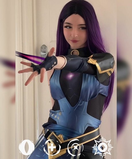 Toxic Tenshi nacktheit erwachsene bild