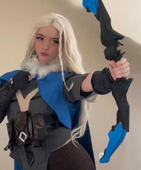 Toxic Tenshi schauspielerin top galerien