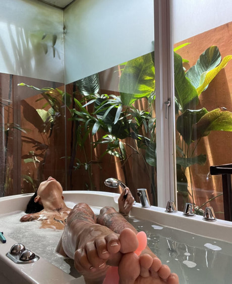 Crazycouple nacktheit freie bild