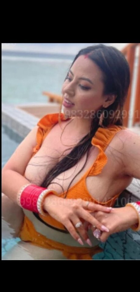Shambhavi Sharma erotische nackten bild