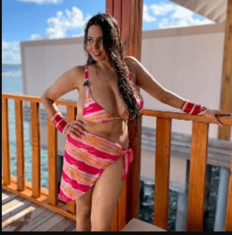 Shambhavi Sharma xxx nacktheit bild