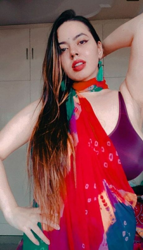 Shambhavi Sharma perfekte pornografische foto