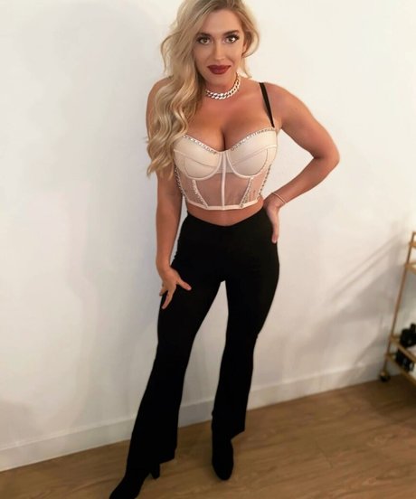 Taylor Mathis pornostar xxx galerie