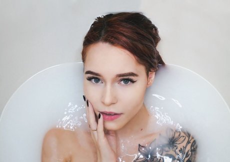 Denly Denlyasha freie schöne bild