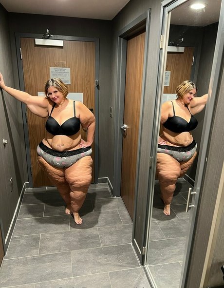 weibliche zwerg-onlyfans porno kunst archiv