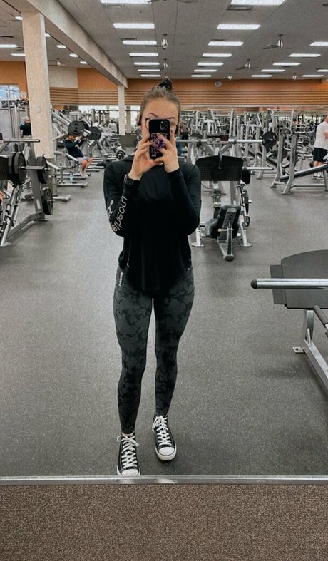 Eralia heiße nette bilder