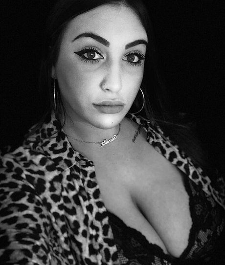 geile asiatische onlyfans schöne xxx bild