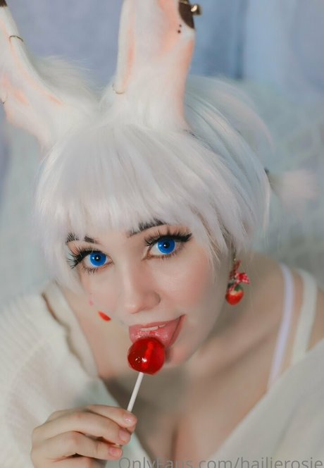 Hailie Rosie hd xxx bild