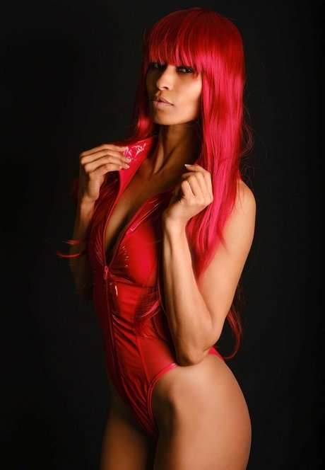 Adjouai erwachsene nackte galerien