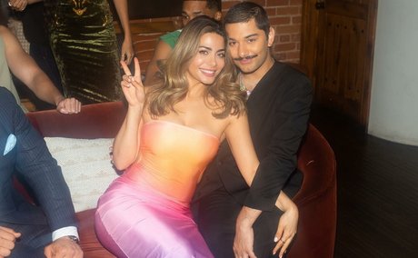 Emeraude Toubia schöne kunst archiv