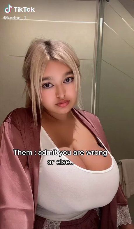 Karina__1 erotische bild