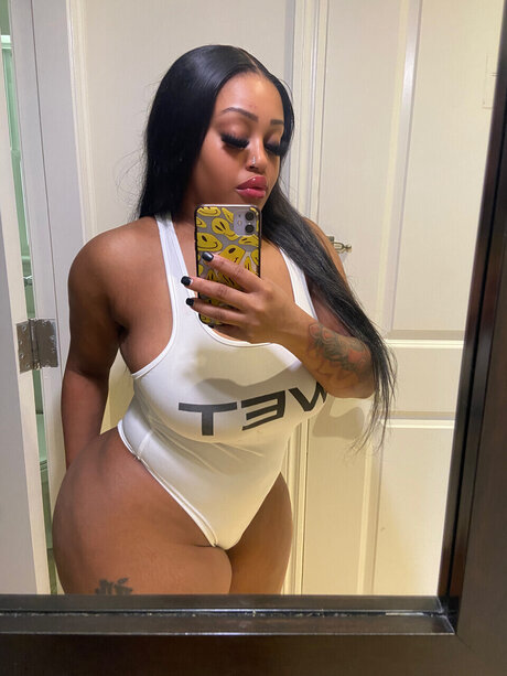 MS CARAAMEL_ porno exklusive fotos