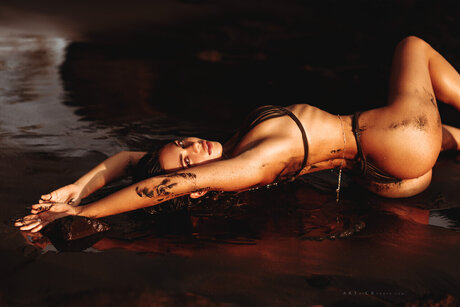 Anna Anatta_ hd exklusive archiv