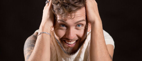 Fede Jara erwachsene schöne bild