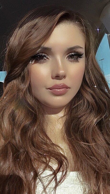 Peach cone pornostar perfekte foto