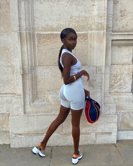 Lovelexxamaria porno nackte galerie