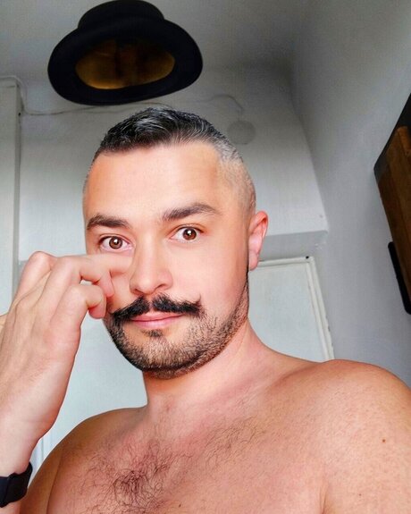 Hotashell kostenlose nackten galerie