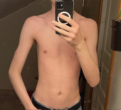 Harley Davis nackt kunst galerie