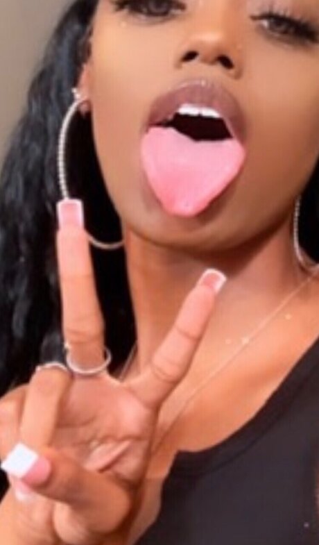 FellatioFairy exklusive nackten bild